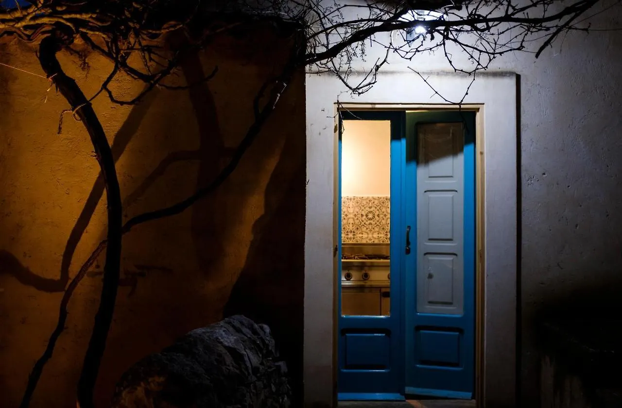 Il Corvo Di Pietra Villa Scicli Italy